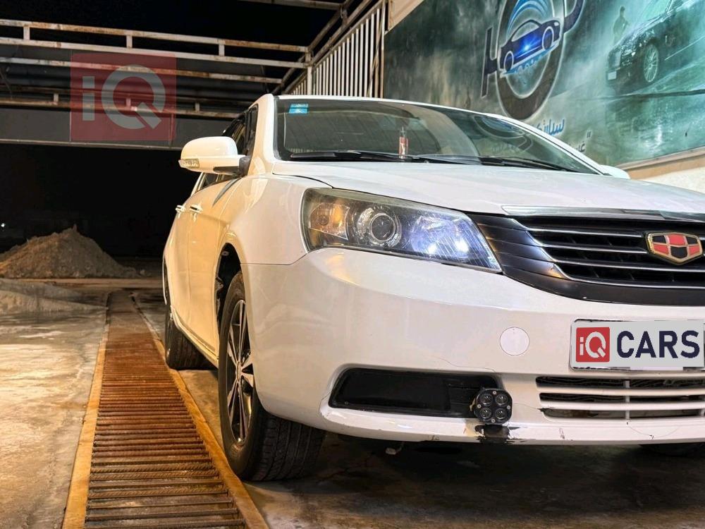 جيلي امجراند EC7